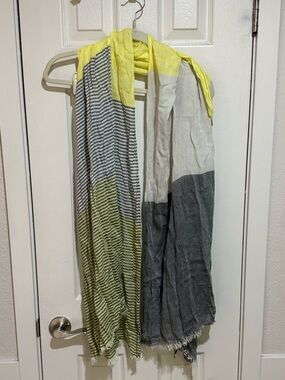 Ann Taylor Yellow, Gray and White Striped Home Accent Scarf